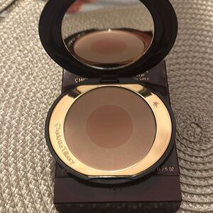 -CHARLOTTE TILBURY (FIRST LOVE) blush